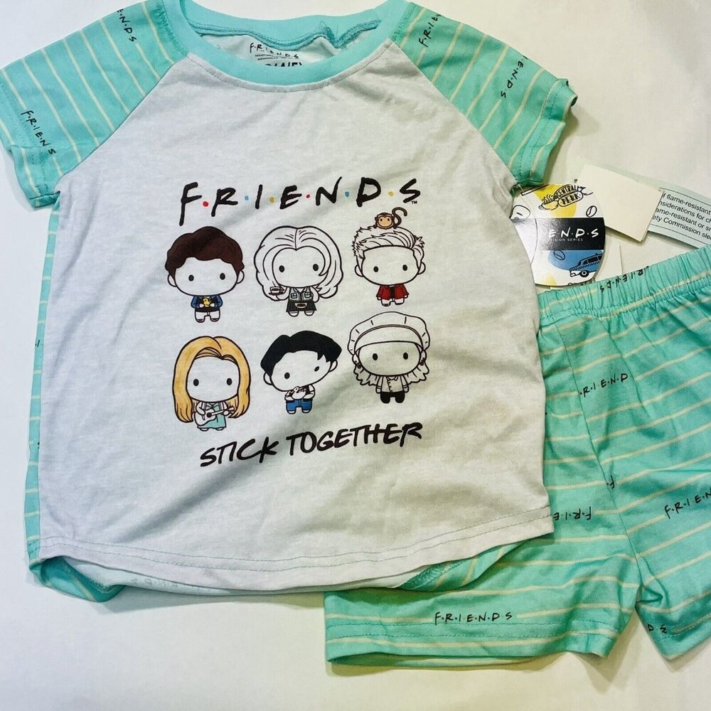 Girls XS Friends 2pc Pajama Set Size  4 5 Shirt and Shorts Stripes